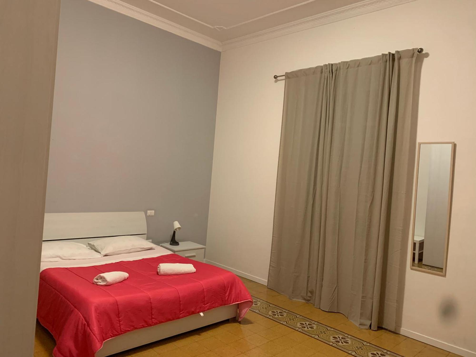 100 Passi Al Massimo Hotel ปาแลร์โม ภายนอก รูปภาพ